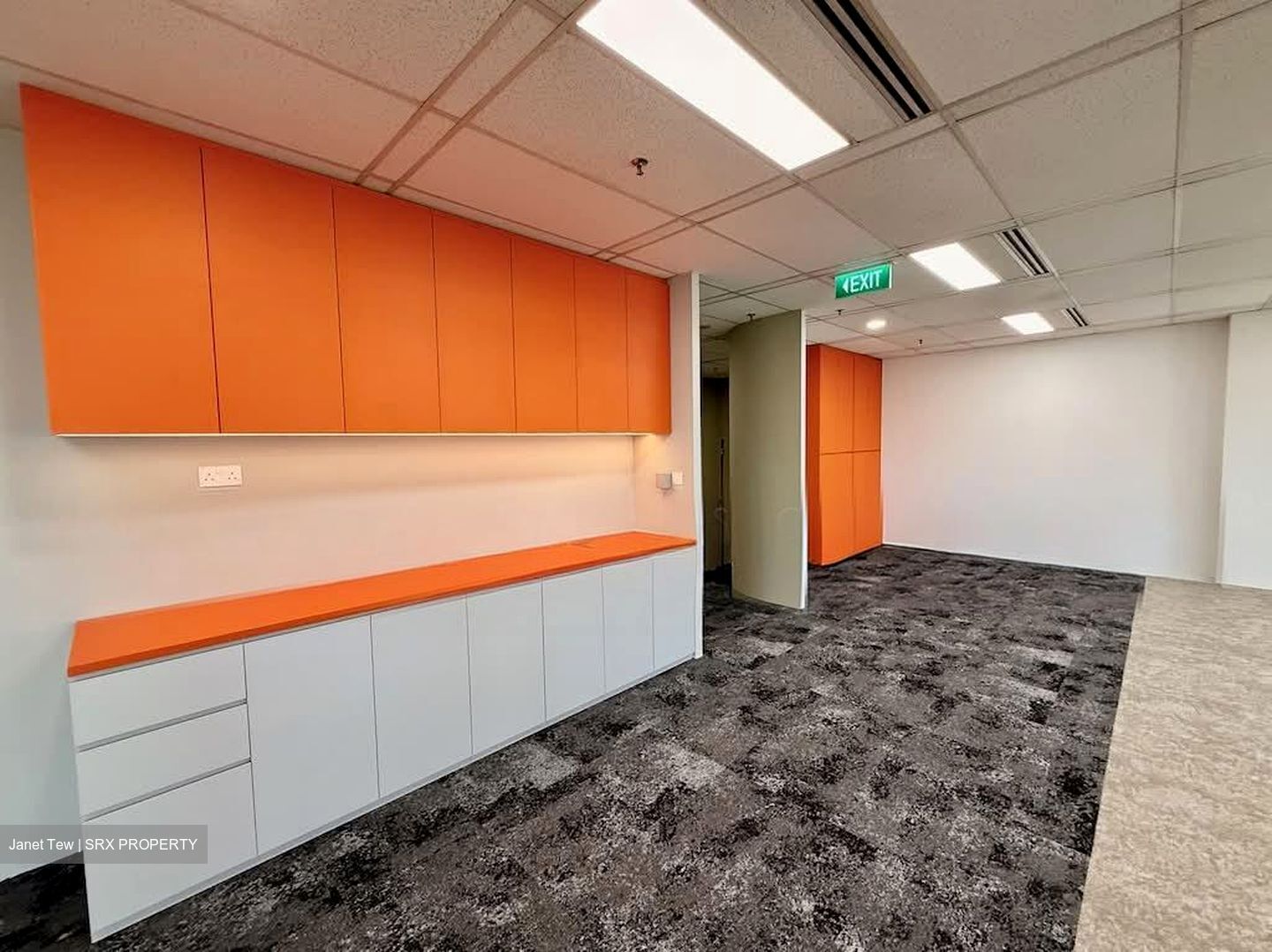 Abi Plaza (D2), Office #575445371